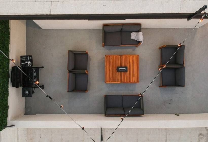 Metro Horizon By Avantstay Rooftop Deck + City View