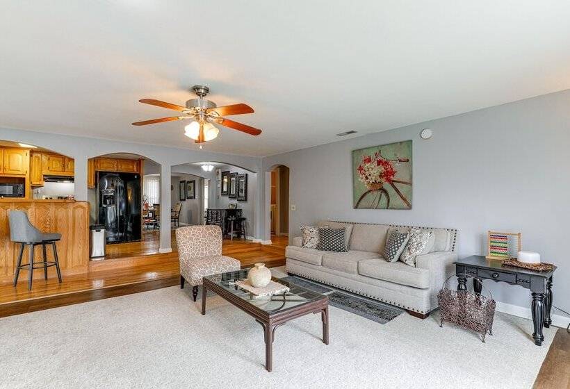 Peaceful Delco Family Home W/ Private Deck!