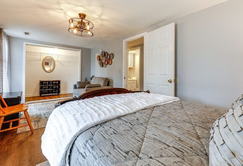 Peaceful Delco Family Home W/ Private Deck!