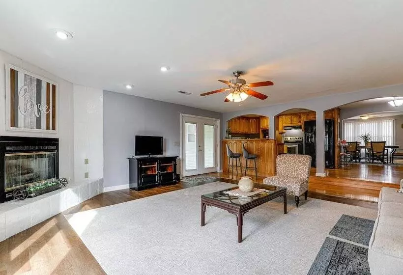 Peaceful Delco Family Home W/ Private Deck!