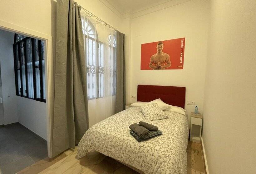 پانسیون Banana Gay House   Only Men