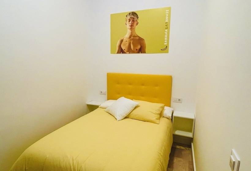 پانسیون Banana Gay House   Only Men