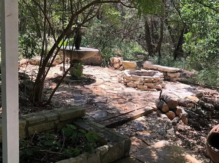 Majatalo Mystic Hill Suites