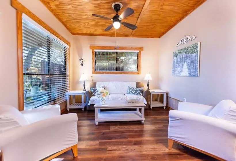 Majatalo Mystic Hill Suites