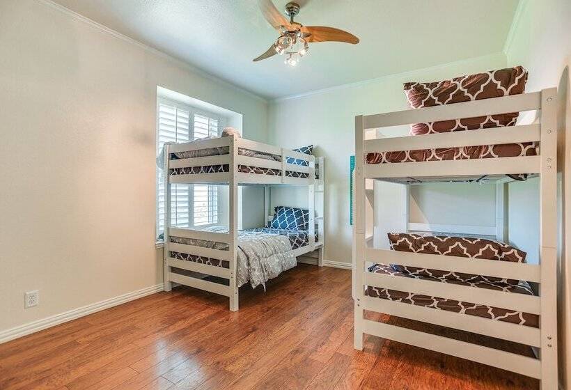 On 10 Acres: Celina Ranch W/ Pool & Fire Pit!