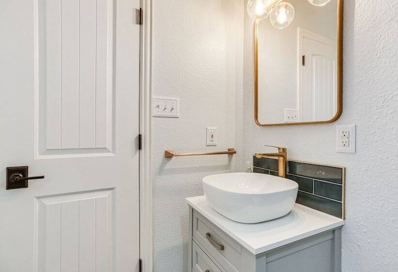 On 10 Acres: Celina Ranch W/ Pool & Fire Pit!