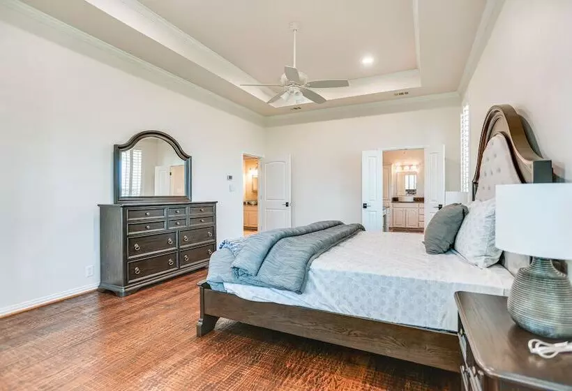 On 10 Acres: Celina Ranch W/ Pool & Fire Pit!