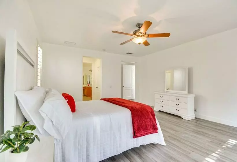 Spacious Merced Home ~ 4 Mi To Downtown!