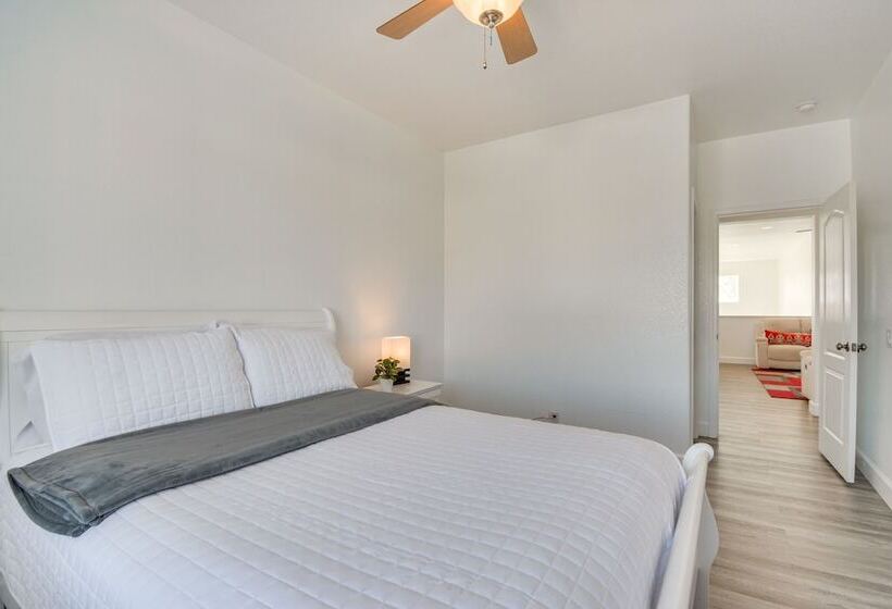 Spacious Merced Home ~ 4 Mi To Downtown!