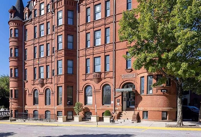 בית מלון כפרי Brexton, Trademark Collection By Wyndham