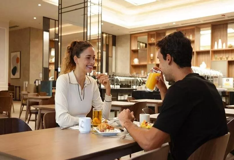 Hotel Riu Plaza Chicago