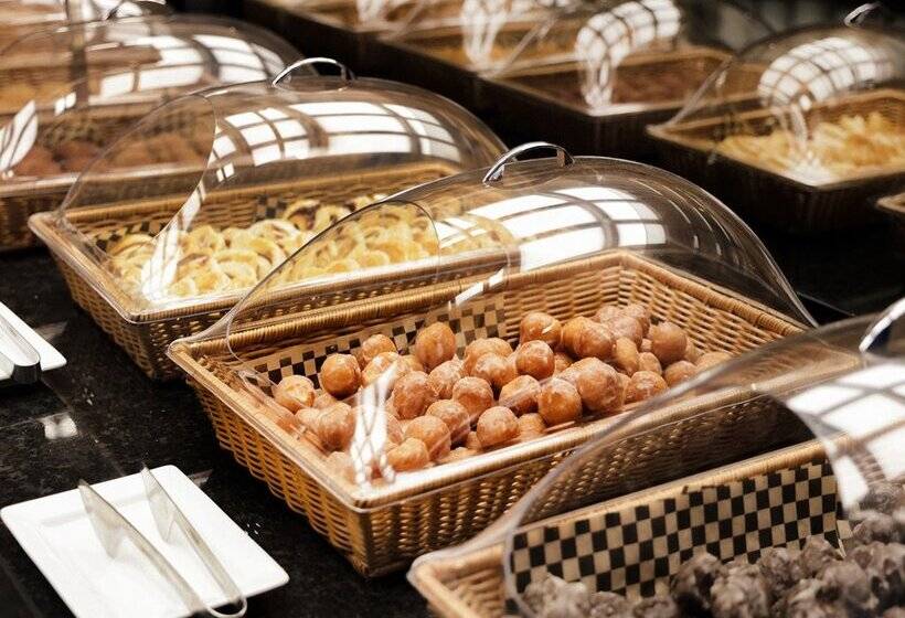 Hotel Riu Plaza Chicago