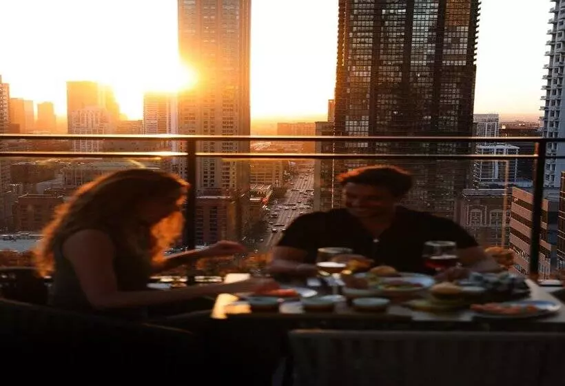 Hotel Riu Plaza Chicago