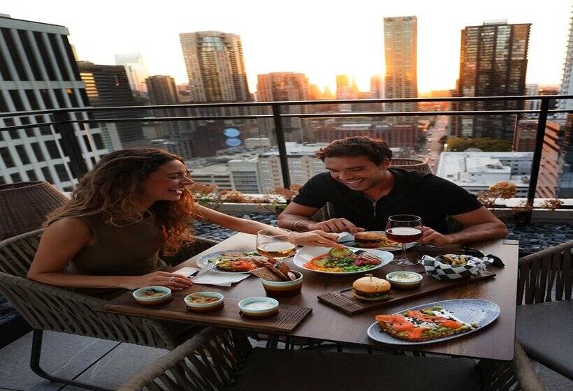 Hotel Riu Plaza Chicago