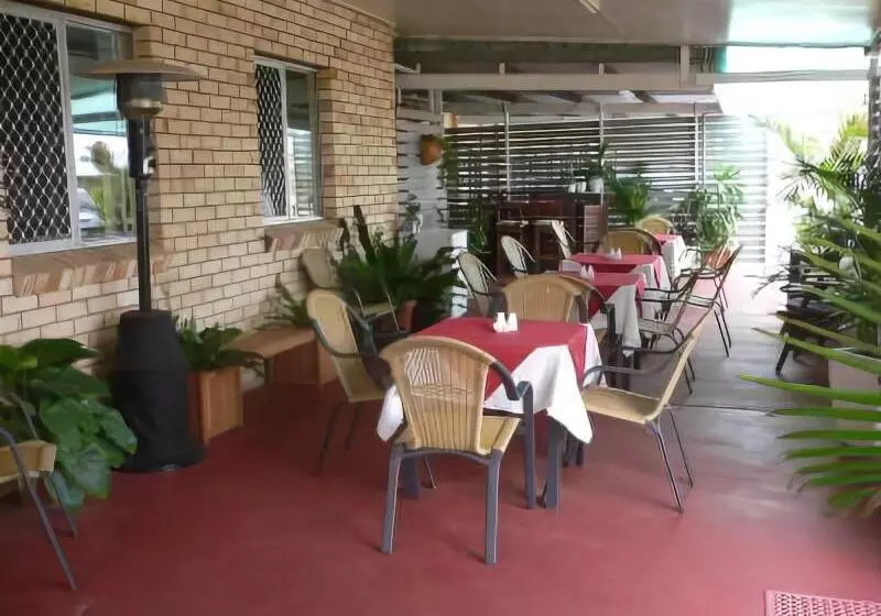 Chinchilla Motel