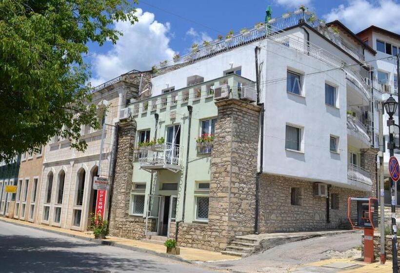 Family Hotel Magnolia