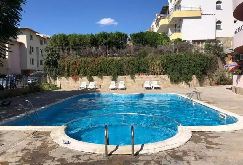 Femili Hotel Diveda