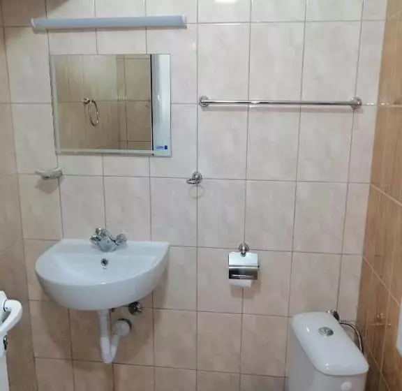 Femili Hotel Diveda