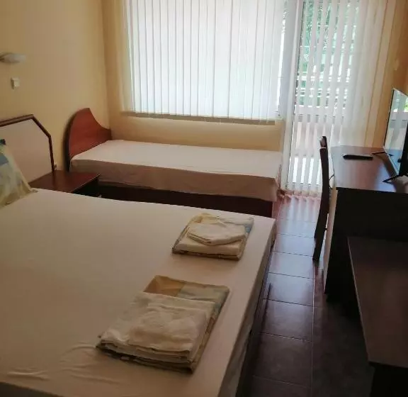 Femili Hotel Diveda