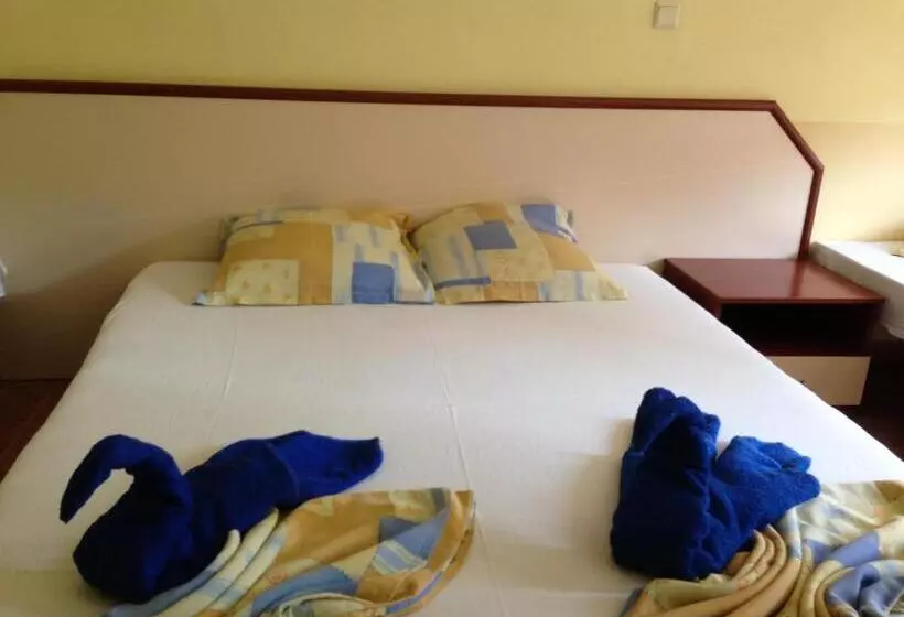 Femili Hotel Diveda