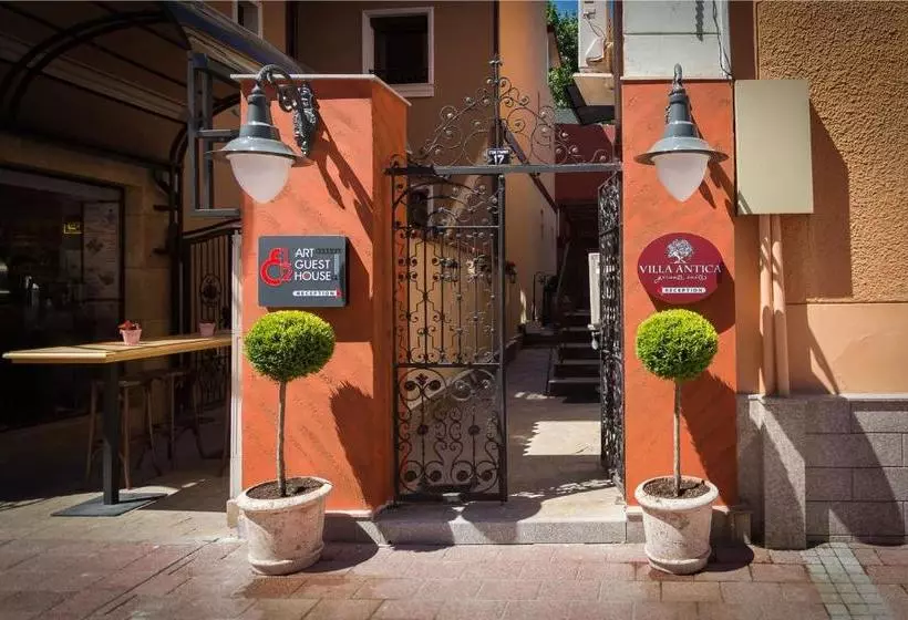 هتل Villa Antica