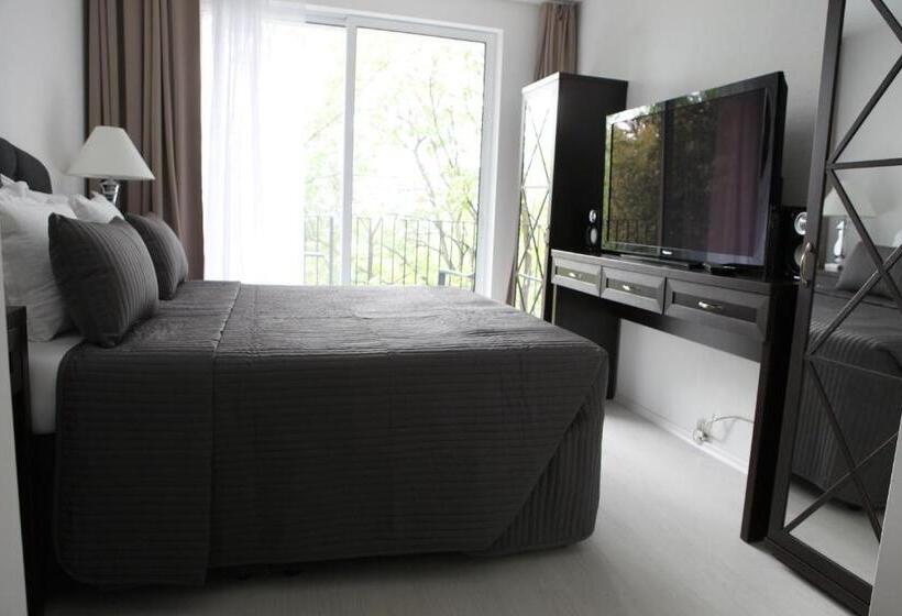 בית מלון כפרי Hijata