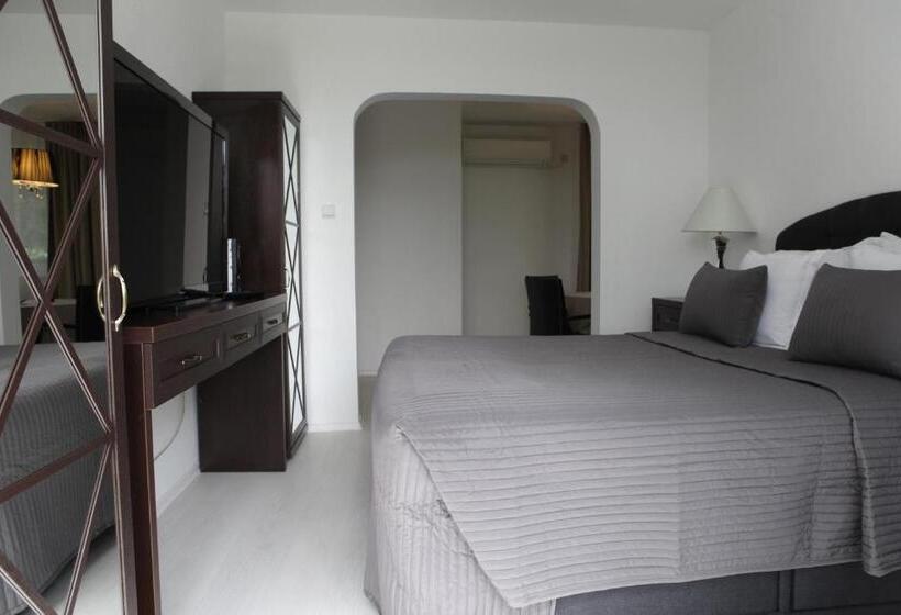 בית מלון כפרי Hijata