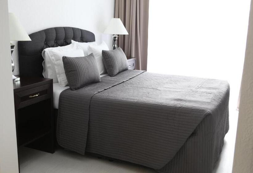 בית מלון כפרי Hijata