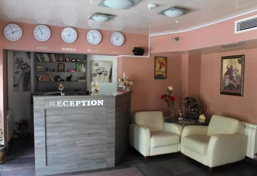 هتل Saint George Family