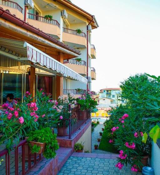 בית מלון כפרי Sirena