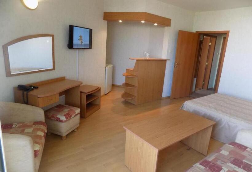 בית מלון כפרי Sirena