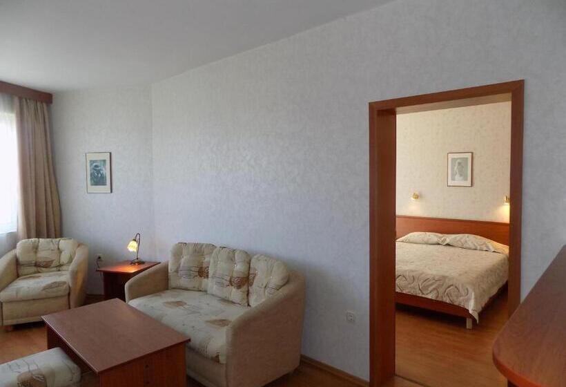 בית מלון כפרי Sirena