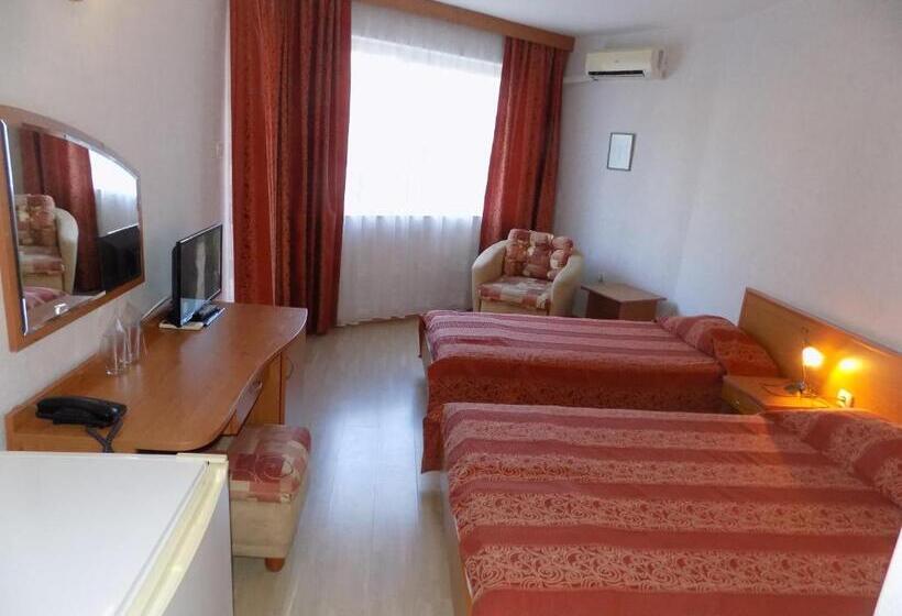 בית מלון כפרי Sirena