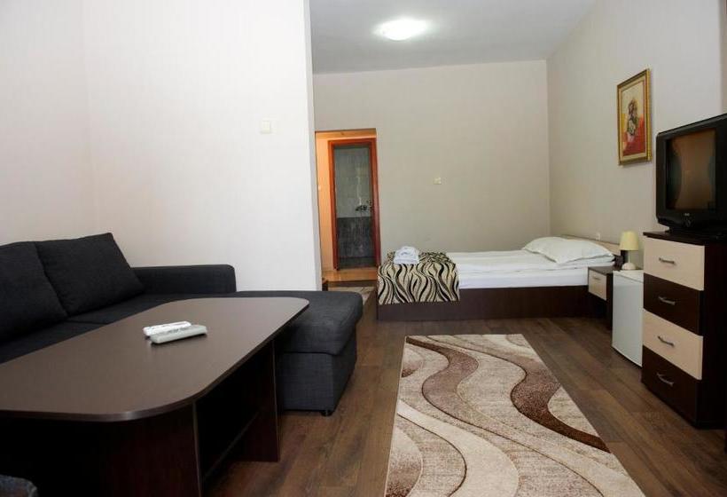 Otel St.st. Constantine And Helena