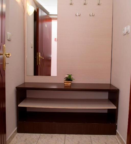 Otel St.st. Constantine And Helena