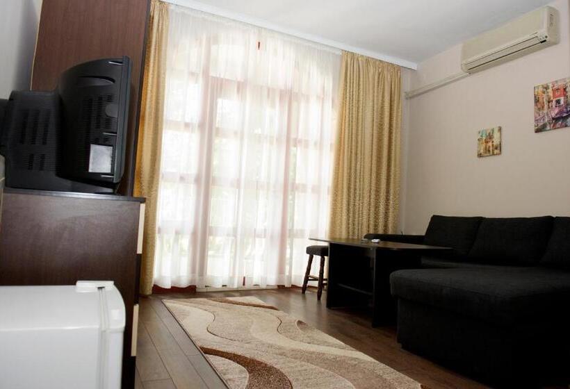 Otel St.st. Constantine And Helena