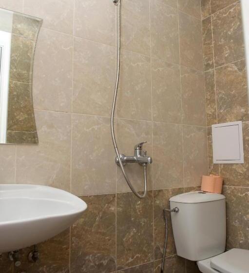 Otel St.st. Constantine And Helena