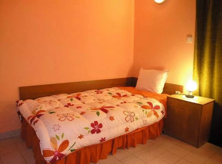 Hotelli Vesta