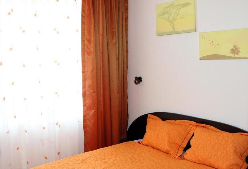 هتل Vlasta Family