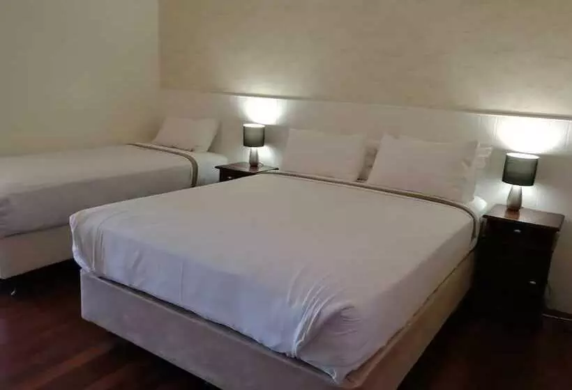Ringtails Motel