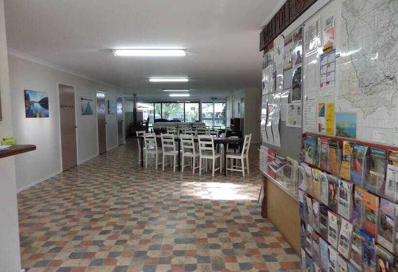 הוסטל Walpole Lodge