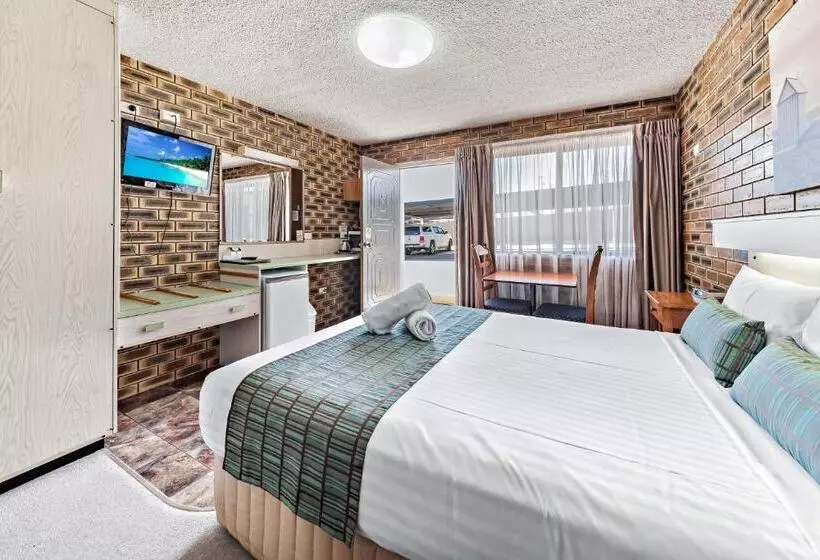 Apple & Grape Motel