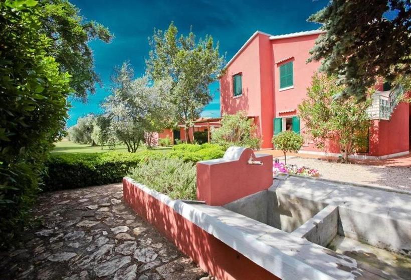 ベッドアンドブレックファースト Agrialbergo Capalbio