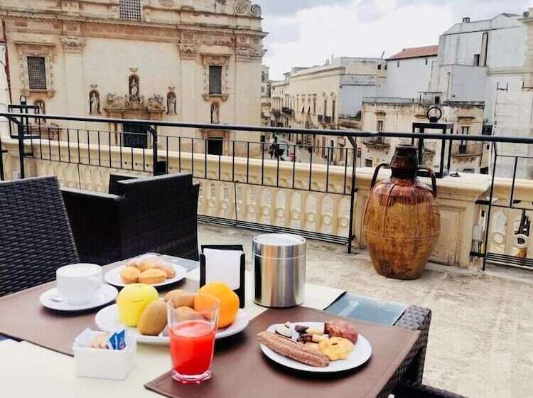 민박 Castello Castriota Scanderbeg