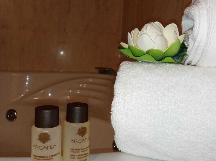 민박 Castello Castriota Scanderbeg