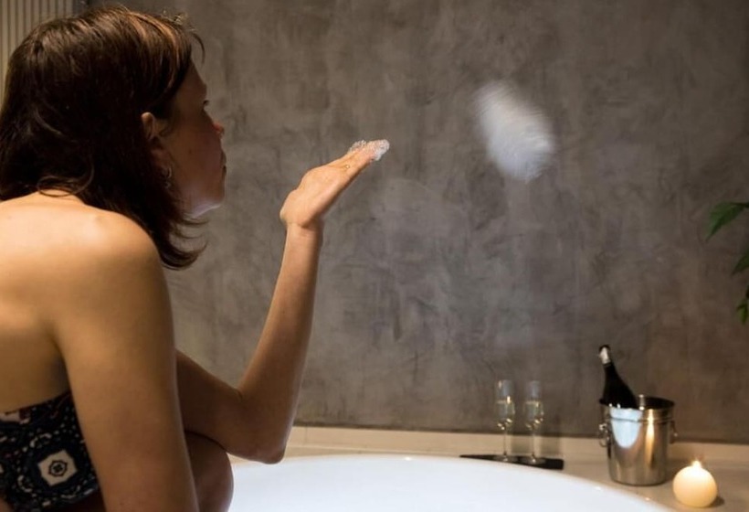 تختخواب و صبحانه Relais Bondaz