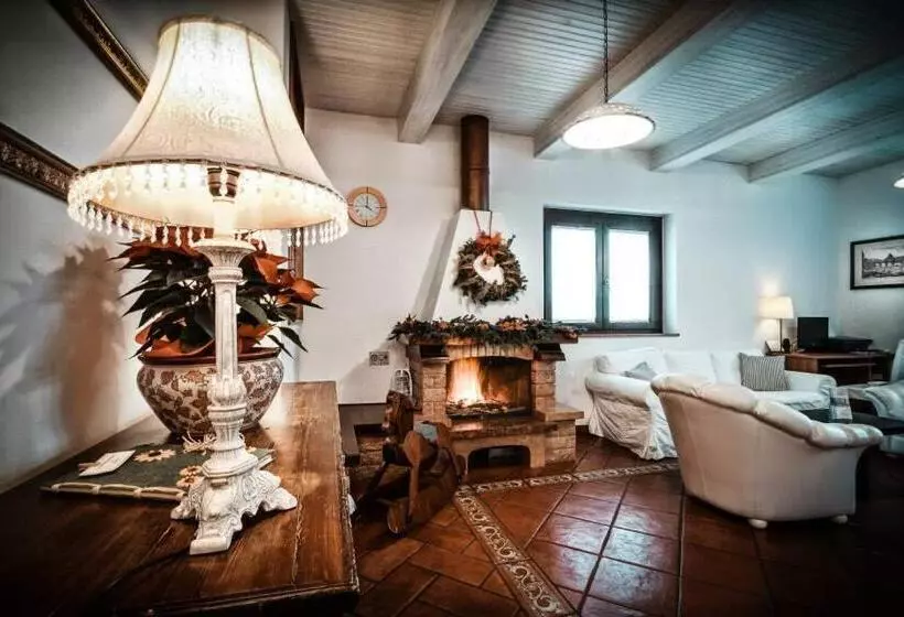 ベッドアンドブレックファースト Relais Villa Le Bianche