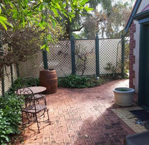 Bed & Breakfast The Dove Cote