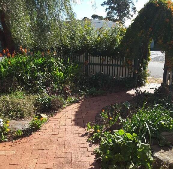 Bed & Breakfast The Dove Cote