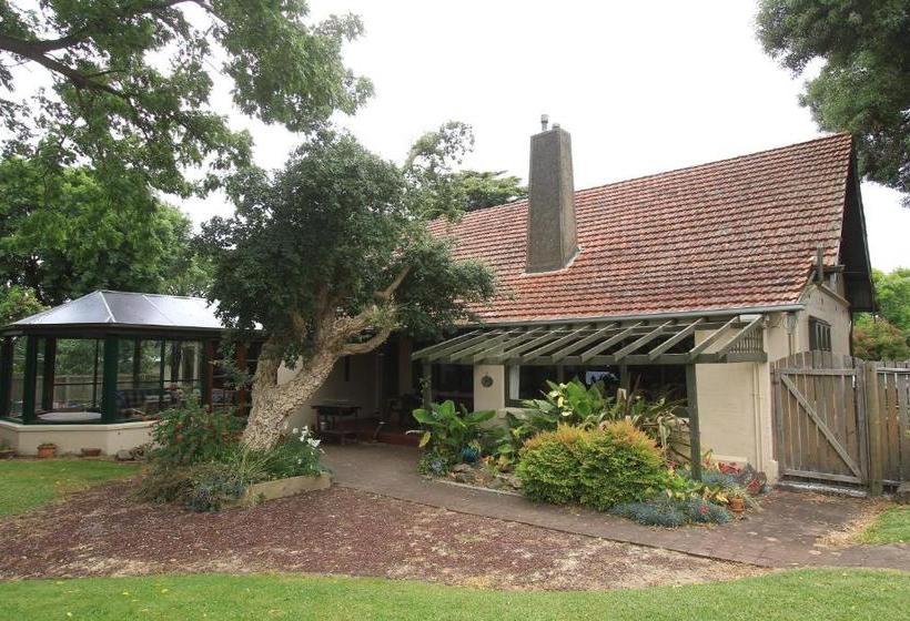 Colwyn House Bed & Breakfast & Stable Cottage